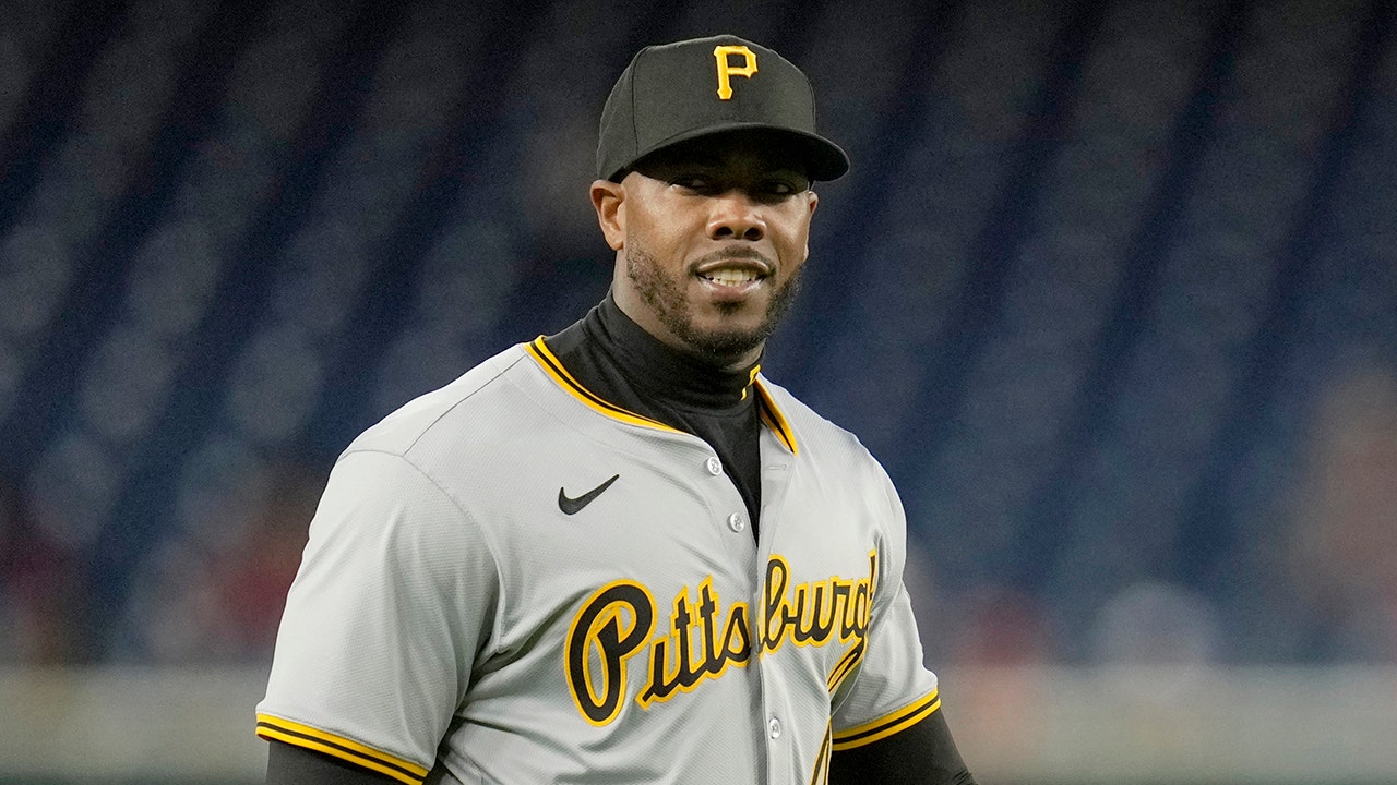 Featured image for "Pirates' Aroldis Chapman Suspended 2 Games for Umpire Argument"