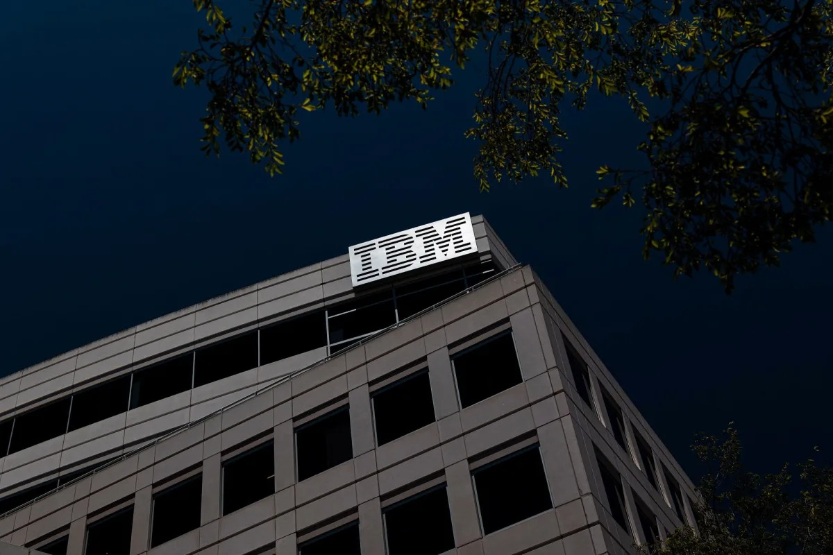 "IBM's 2024 Sales Soar Amid Job Cuts and Cost Savings"