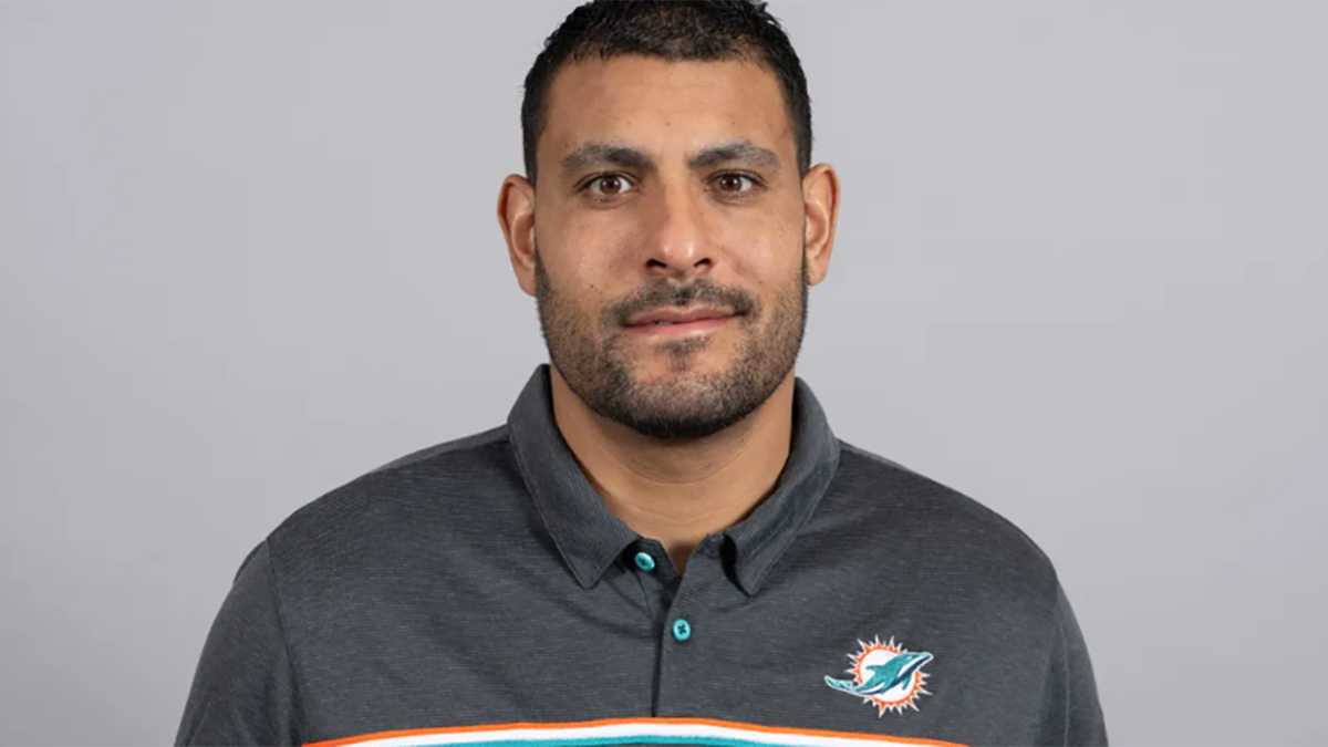 Featured image for Dolphins Outside Linebackers Coach Arrested on Domestic Battery Charge
