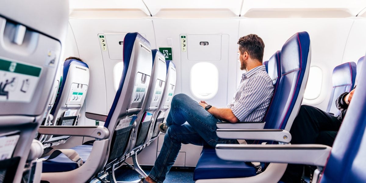 Featured image for Florida man impersonates flight attendant to scam over 120 free flights