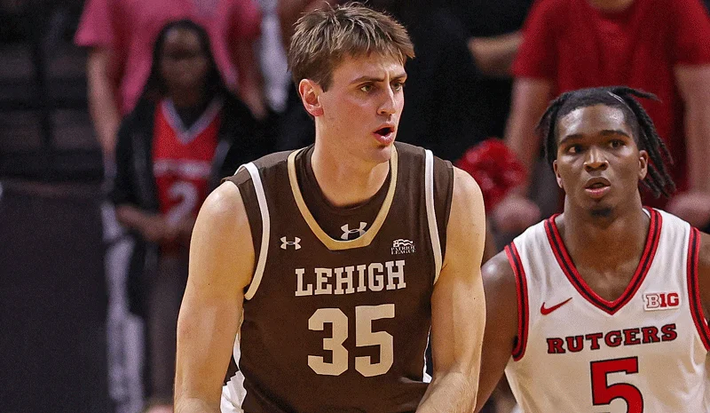 Lehigh Favored to Top Prairie View A&M Behind Hank Alvey