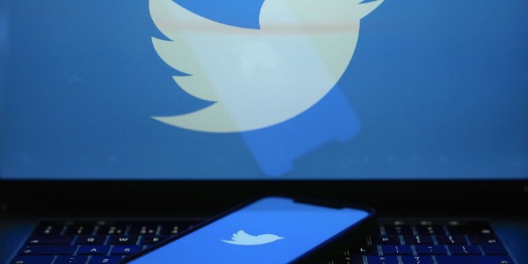 Twitter accuses Microsoft of API rule violations and data misuse