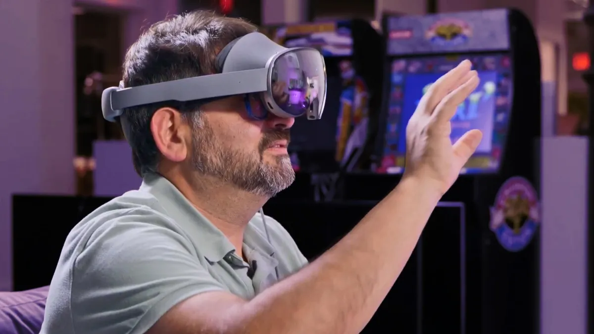 Featured image for Samsung and Google Reveal Affordable Future of Smart Glasses with Galaxy XR