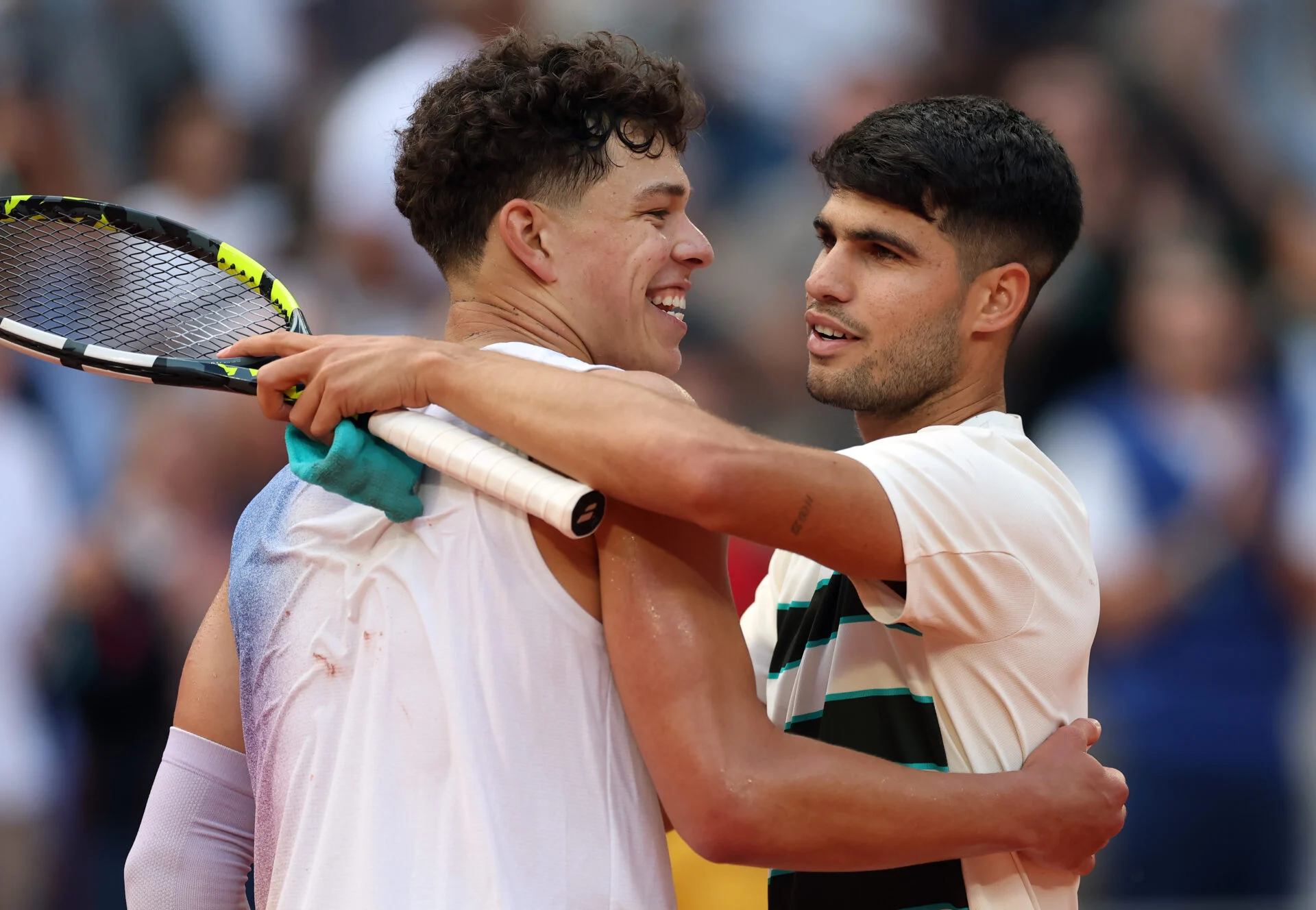Featured image for Alcaraz Praises Shelton and Tiafoe Amid French Open Victory