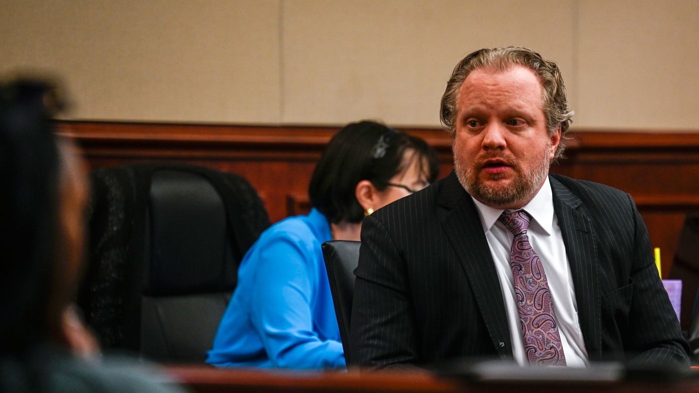 Colorado Dentist on Trial for Wife's Murder Over Financial and Personal Struggles