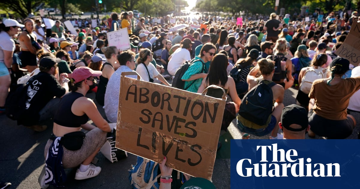 "Texas Woman Sues Prosecutors for $1M Over Murder Charge for Self-Managed Abortion"