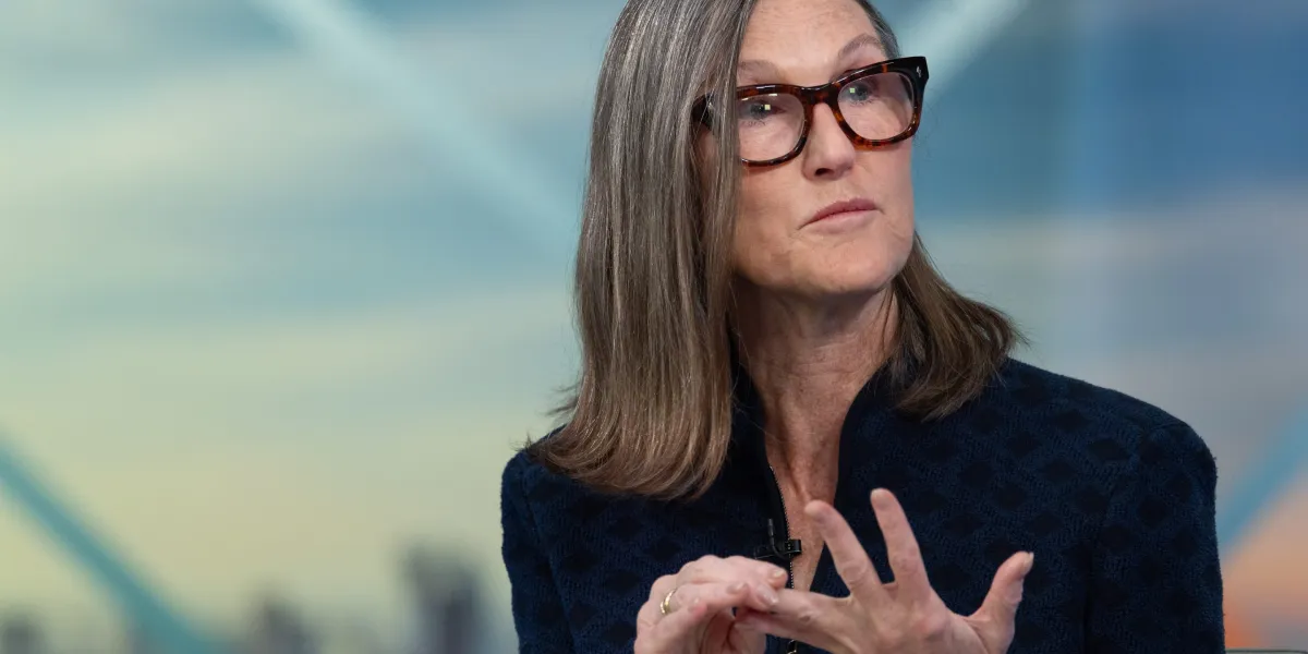 Featured image for Cathie Wood Predicts AI Industry to Consolidate to Two Dominant Leaders