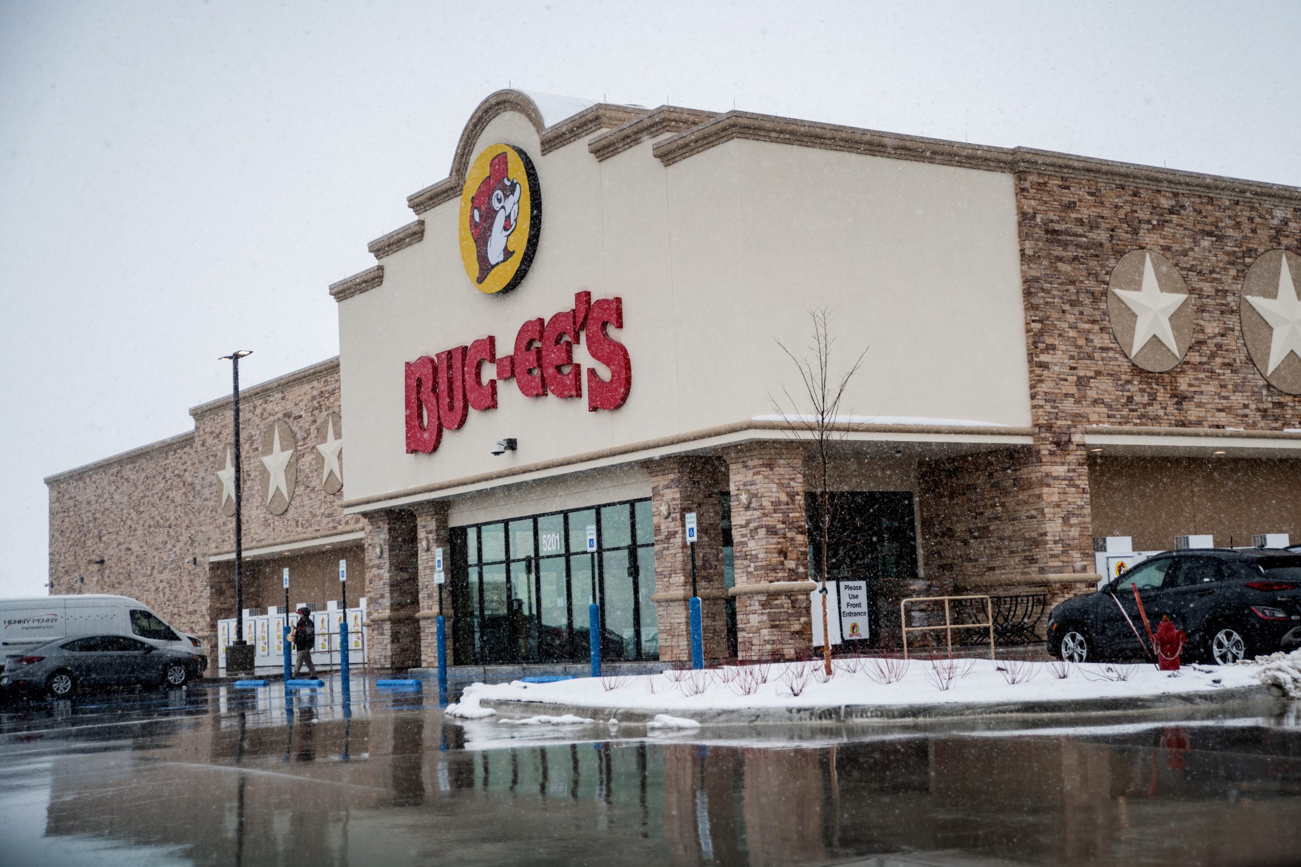 Featured image for "Buc-ee's Expands Westward with New Colorado and Arizona Locations"
