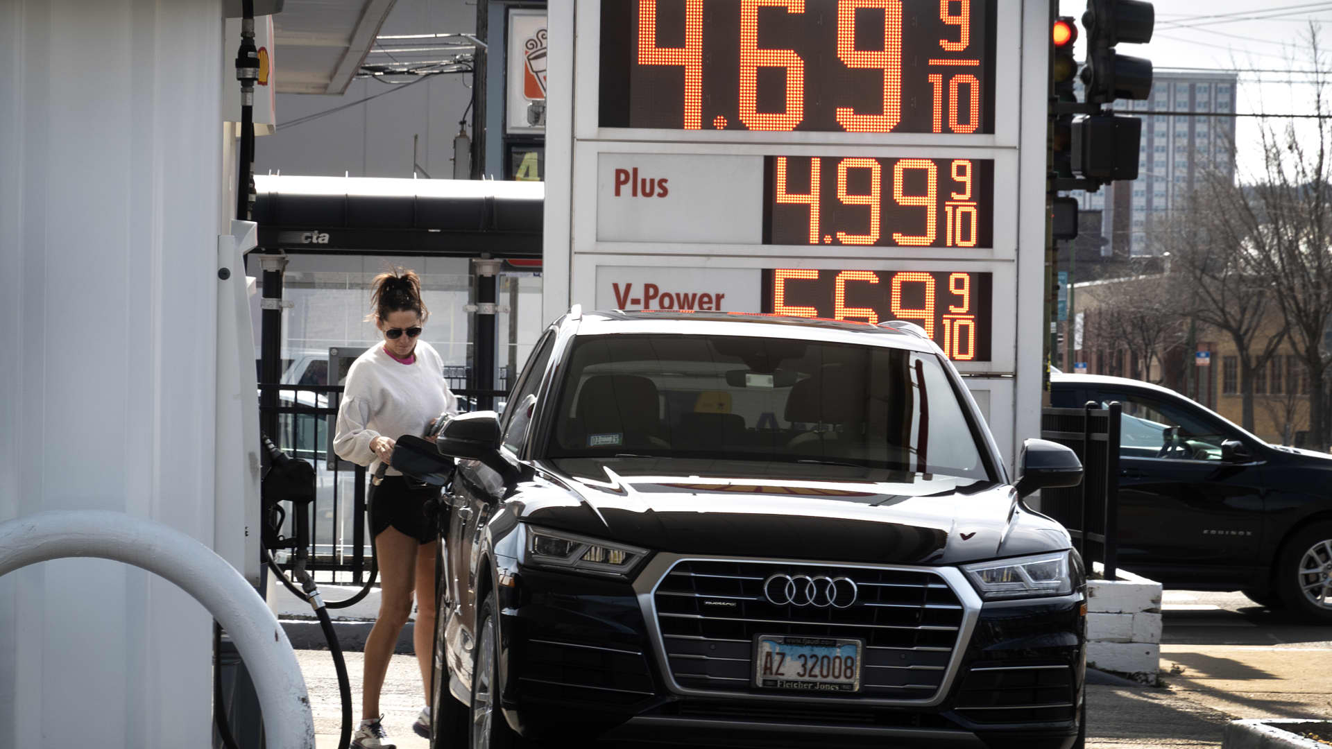 "Inflation Remains Persistent: February's Producer and Wholesale Prices Surge"