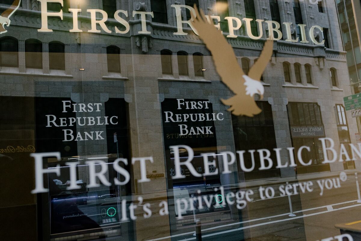 SEC Investigates First Republic Bank Executive Trading Amid Banking Crisis Concerns.