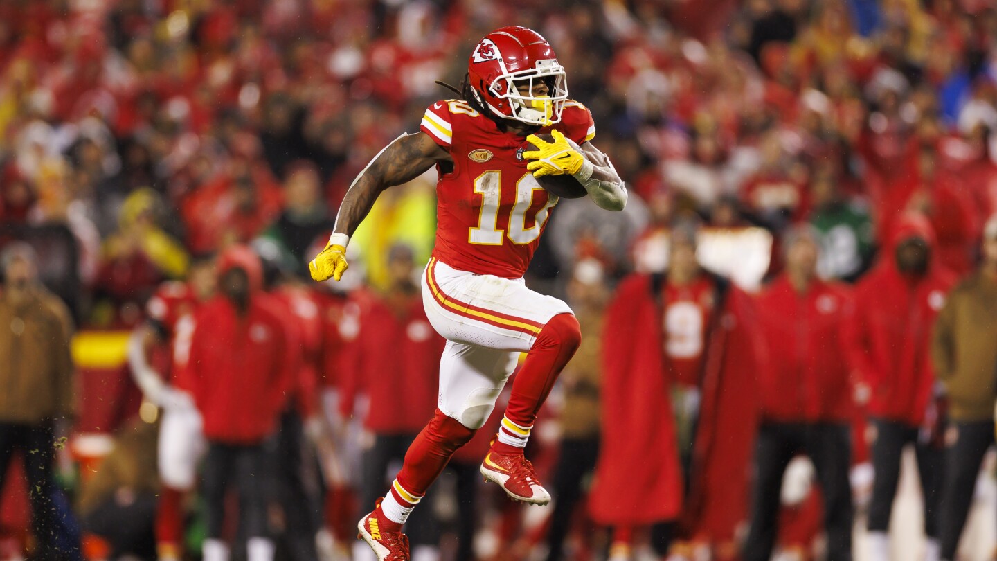 Featured image for "Key Players Confirmed for Chiefs-Ravens AFC Championship Clash"