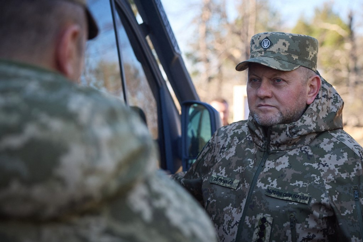 Featured image for Conflicting Reports: Zelensky's Office Denies Dismissal of Ukraine's Army Chief Zaluzhnyi