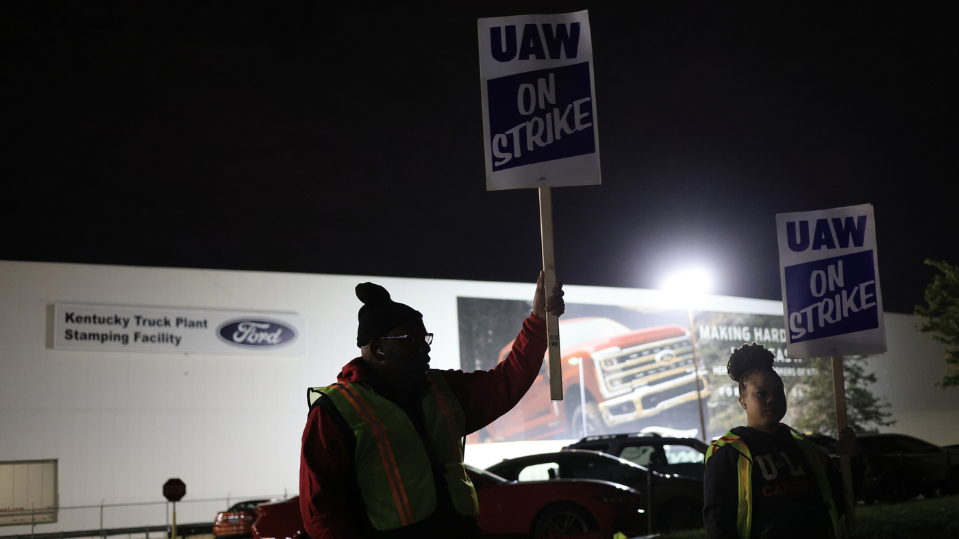 Featured image for UAW Workers Reject Record Contract Deals at Ford and GM Plants