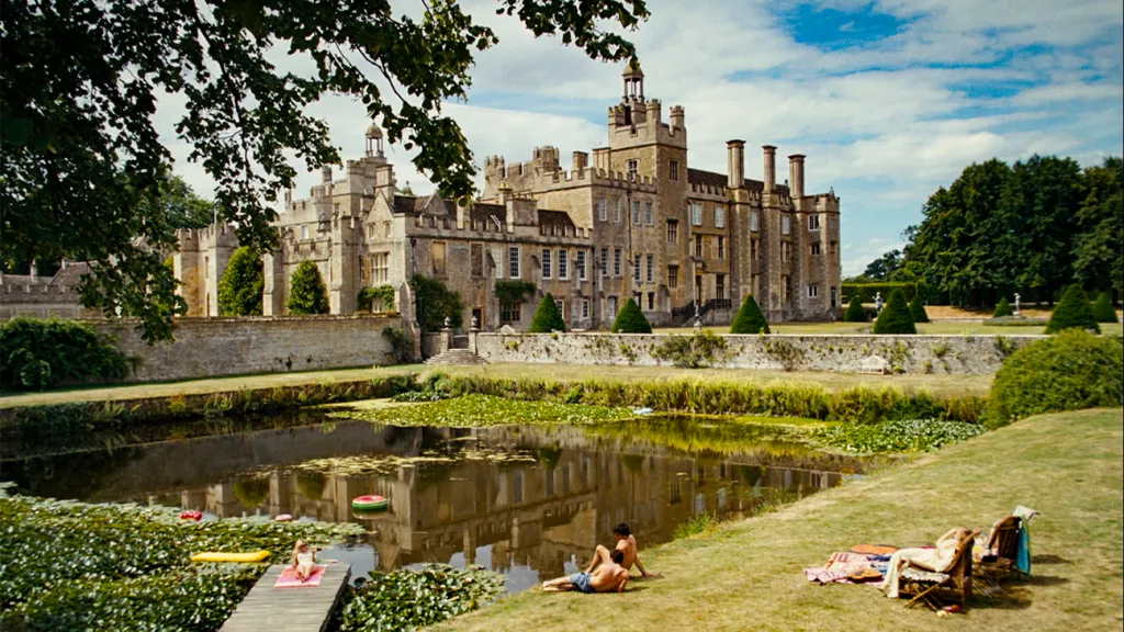 Featured image for "London Film Festival Kicks Off with Emerald Fennell's 'Saltburn'"