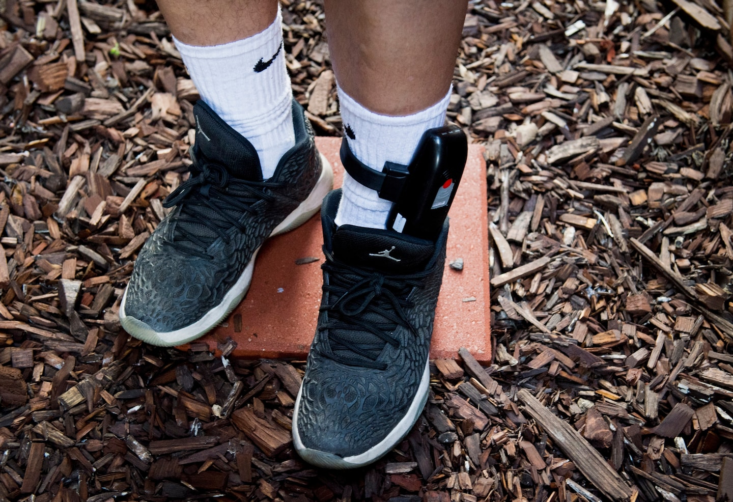 Featured image for Bond Company Ordered to Pay $811 Million for Deceptive Practices Toward Migrants