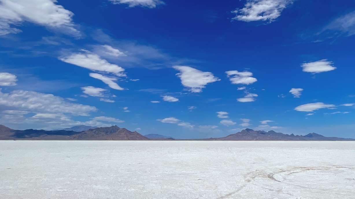Featured image for Driver Dies in Crash While Attempting Speed Record at Bonneville Salt Flats