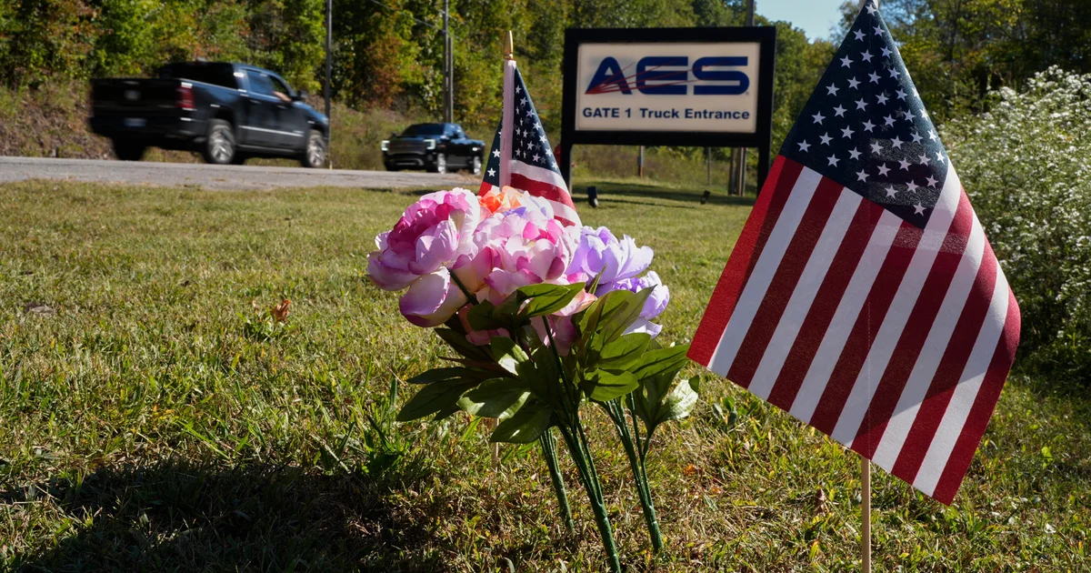 Featured image for Tennessee Munitions Plant Explosion Claims 16 Lives