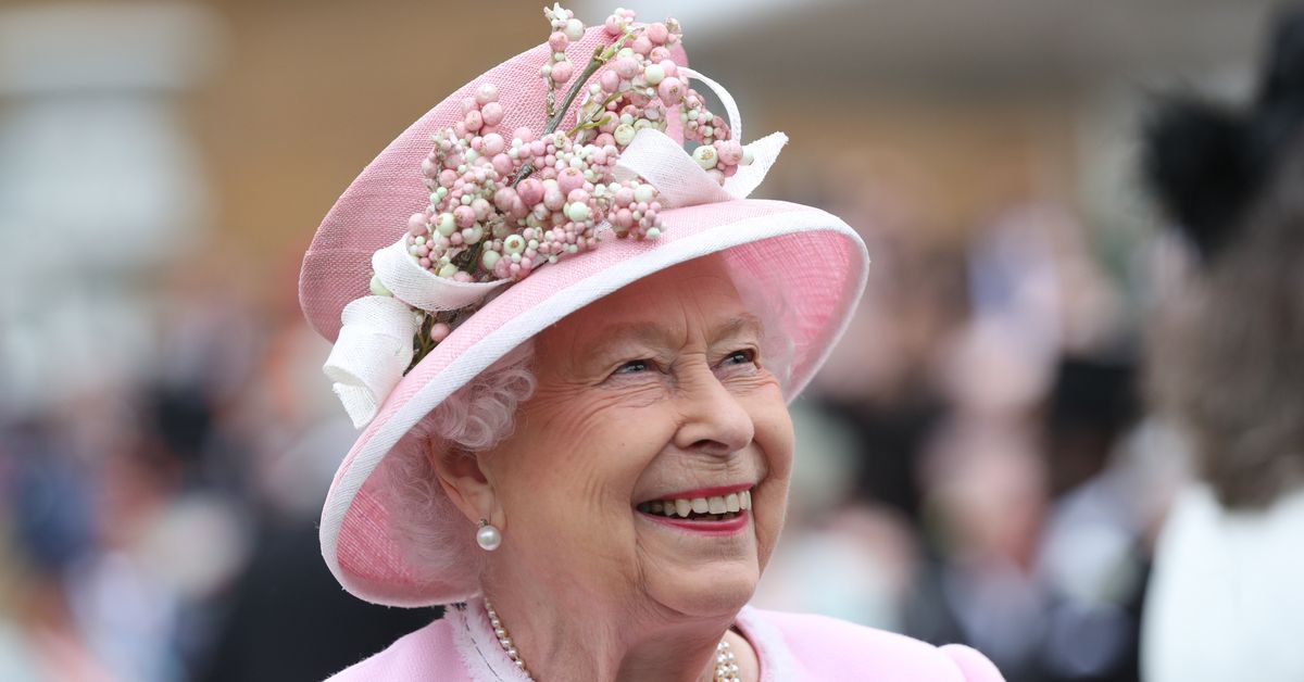 "King Charles Reflects on Queen Elizabeth's Legacy in Emotional Anniversary Statement"