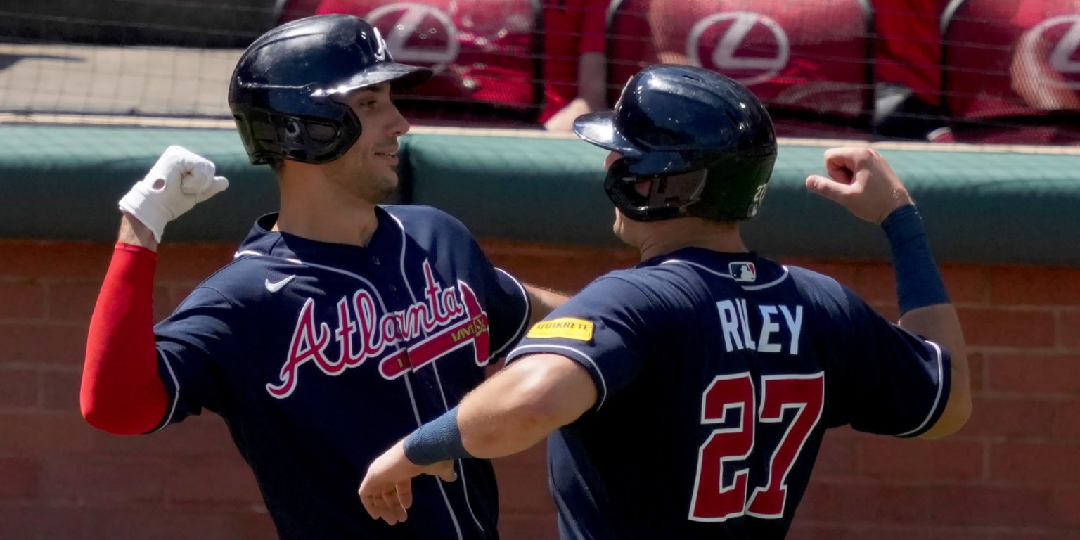 Braves' Matt Olson Homers to End Reds' 12-Game Winning Streak.