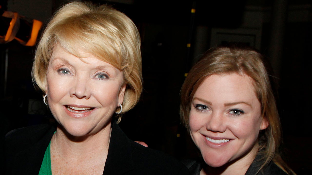 Featured image for "One Life to Live" Actress Erika Slezak's Daughter Amanda Davies Dies at 42