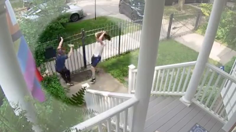 Featured image for Chicago Homeowner Repels Intruder with Frying Pan in Viral Video