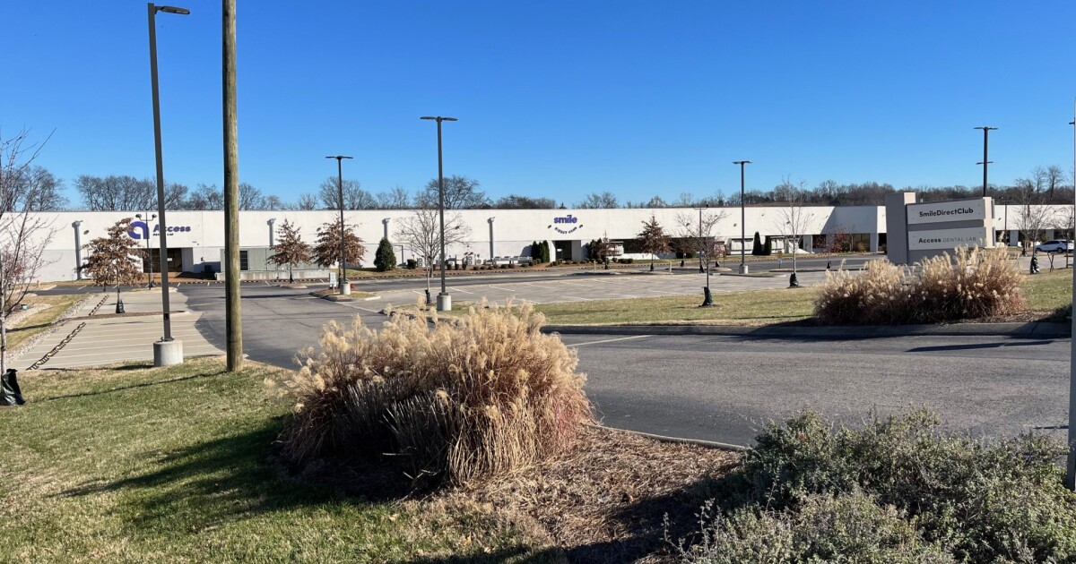 Featured image for SmileDirectClub Closure Leaves Employees, Customers, and Patients in Limbo