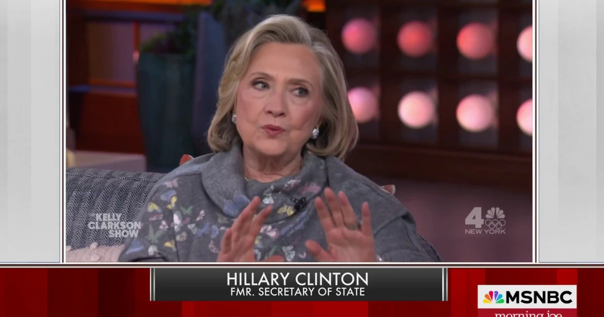 Featured image for "Kelly Clarkson Speaks Out on Arizona's Abortion Ban and Pregnancy Challenges"