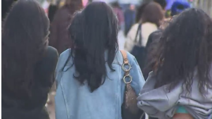 "Law Enforcement Expert Warns Women About Viral Video Attack in NYC"