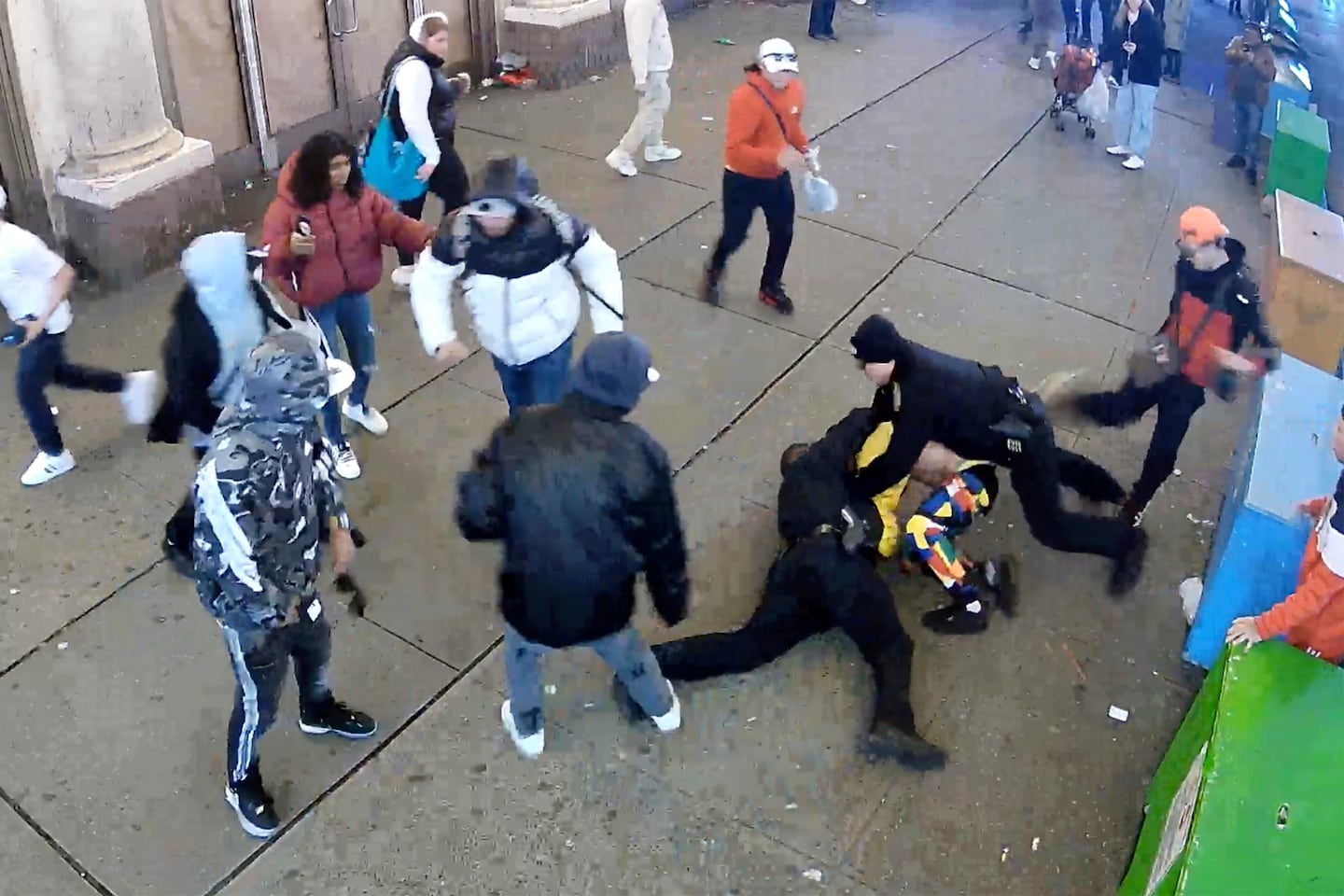 "NYPD Releases Bodycam Video of Times Square Migrant Shelter Assault, 7 Indicted"