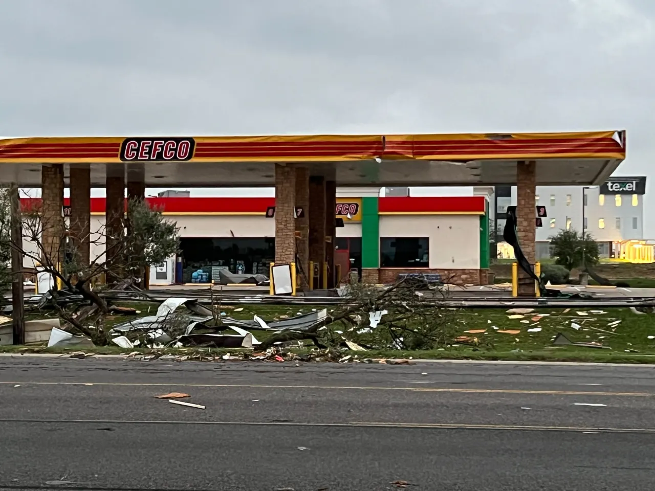 Featured image for "Temple, TX Hit by EF-2 Tornado: Community Rallies Amid Major Damage"