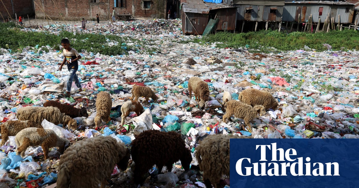 UN sets goal to reduce plastic pollution by 80% by 2040.