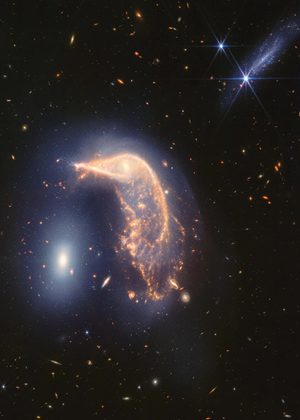 "James Webb Telescope Unveils Stunning Details of Penguin and Egg Galaxies"