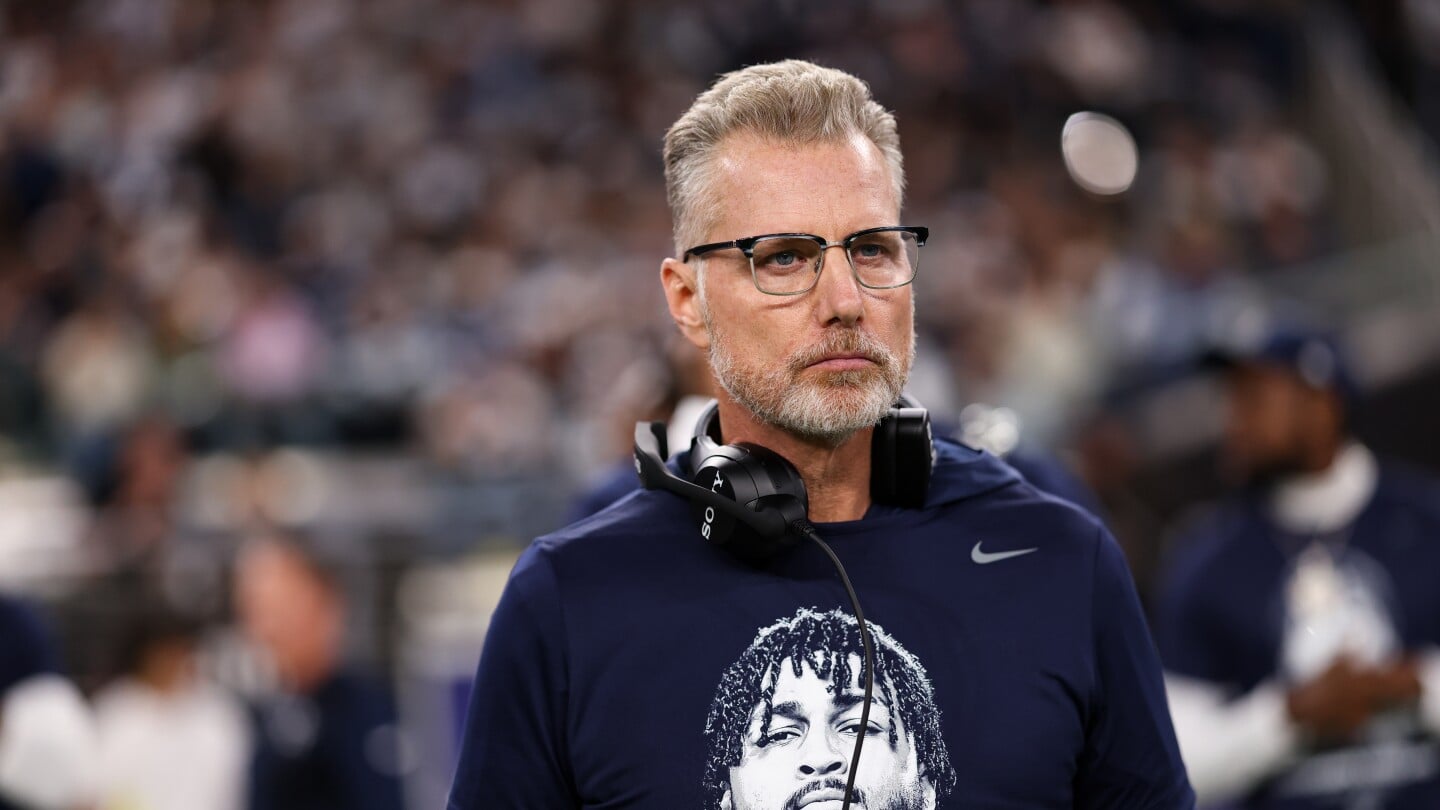 Featured image for Cowboys Fire Defensive Coordinator Eberflus Amid Defensive Struggles