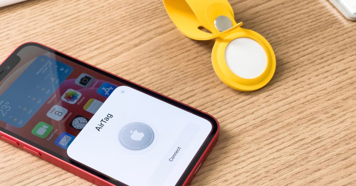 Featured image for Apple to Launch Second-Gen AirTag in 2024, Enhanced with Apple Vision Pro