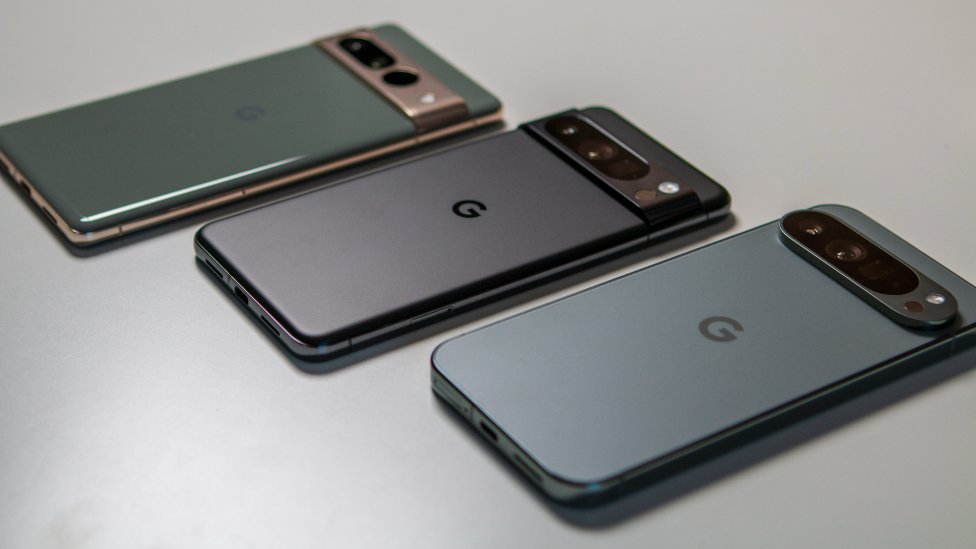 Featured image for Google Pixel 10 and Pixel 10 Pro XL: Specs, Features, and Launch Details