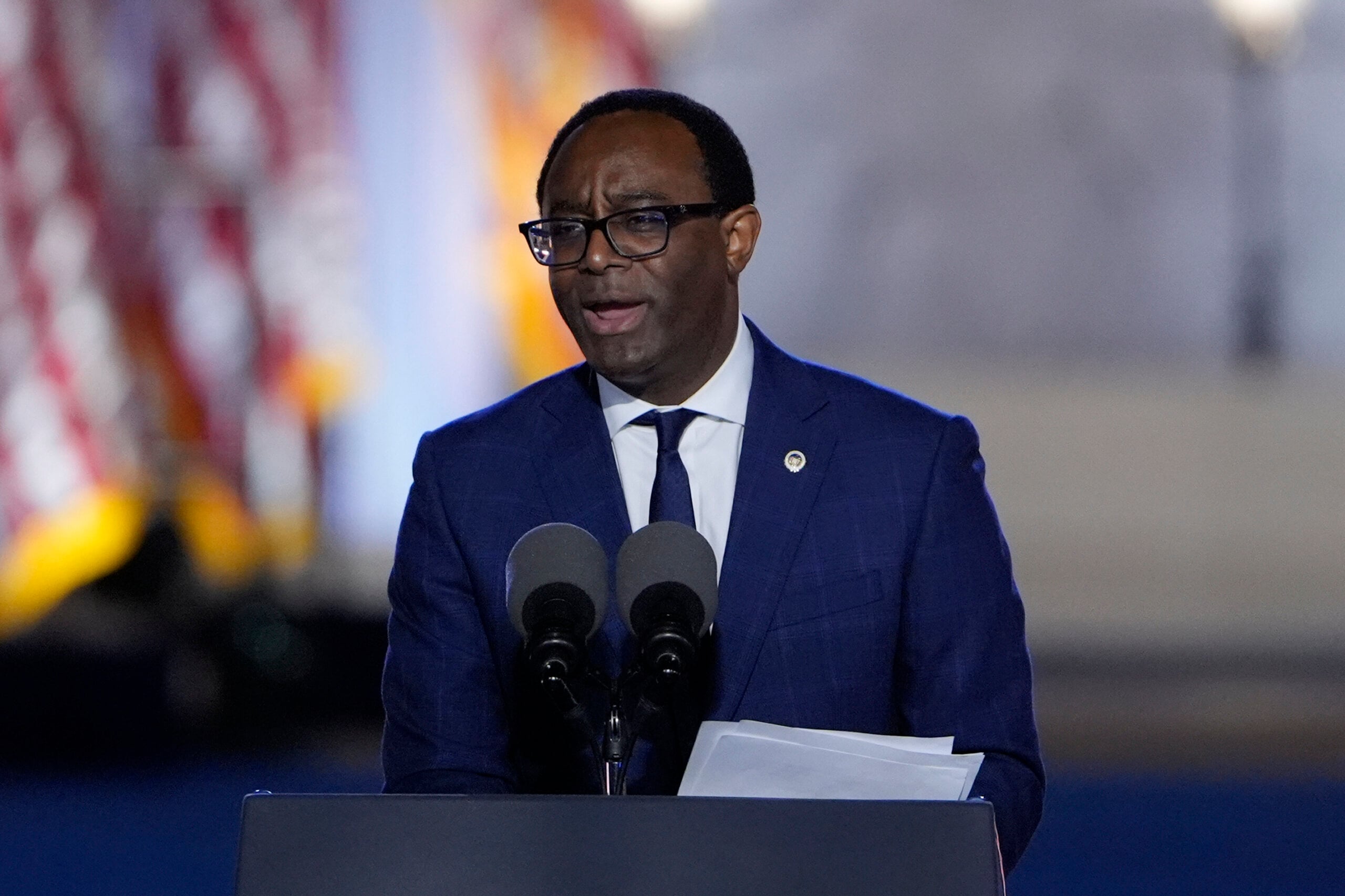 Featured image for Howard University President Ben Vinson III to Step Down