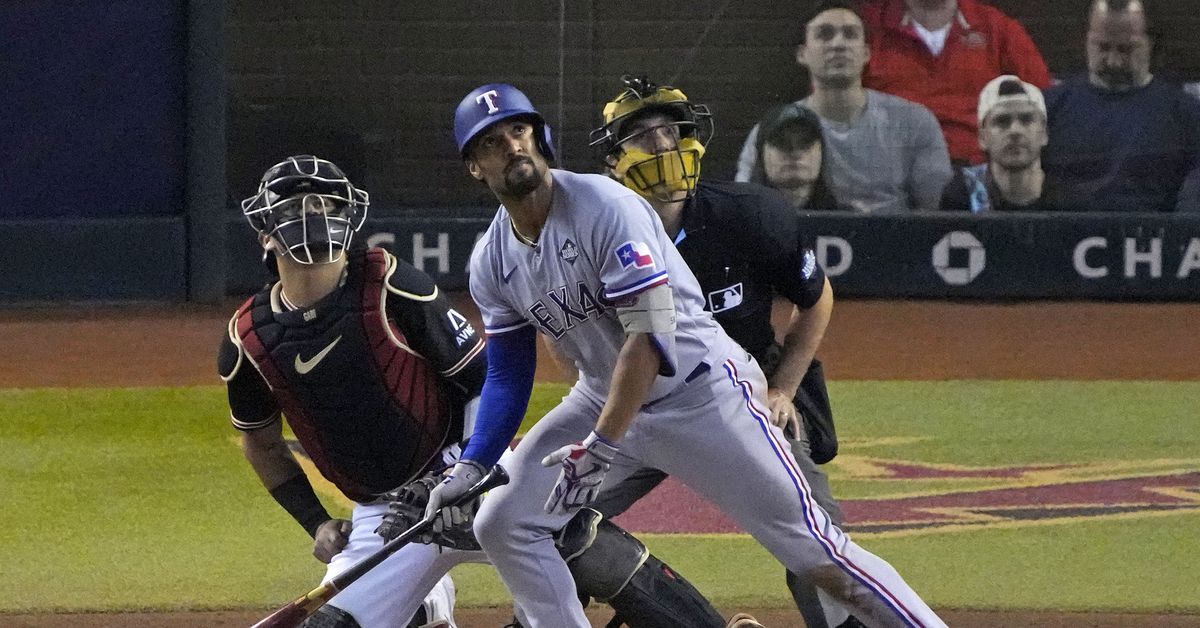 "Rangers Overcome Injuries and Take Commanding Lead in World Series"