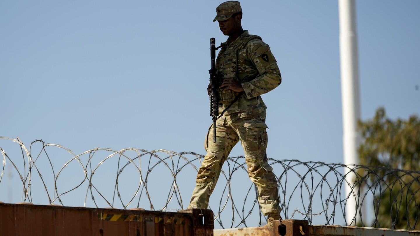 "Lawmakers Return to Washington to Tackle Ukraine Aid and Border Security Deal"