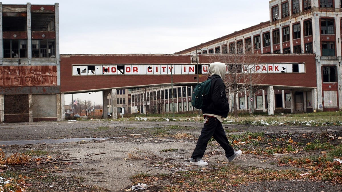 Featured image for Rising Poverty Rates in the US: Challenges to Biden's Social Safety Net