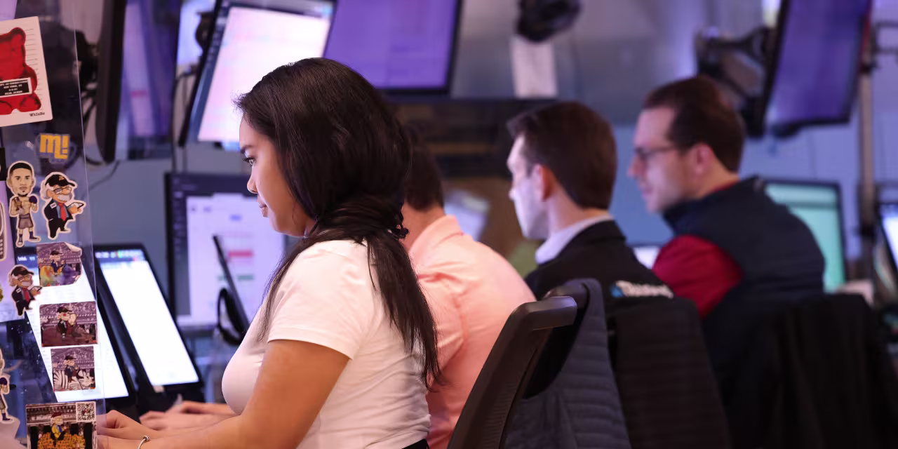 Featured image for Tech Giants Nvidia, Apple, Tesla Lead Market Moves Amid Strong Earnings