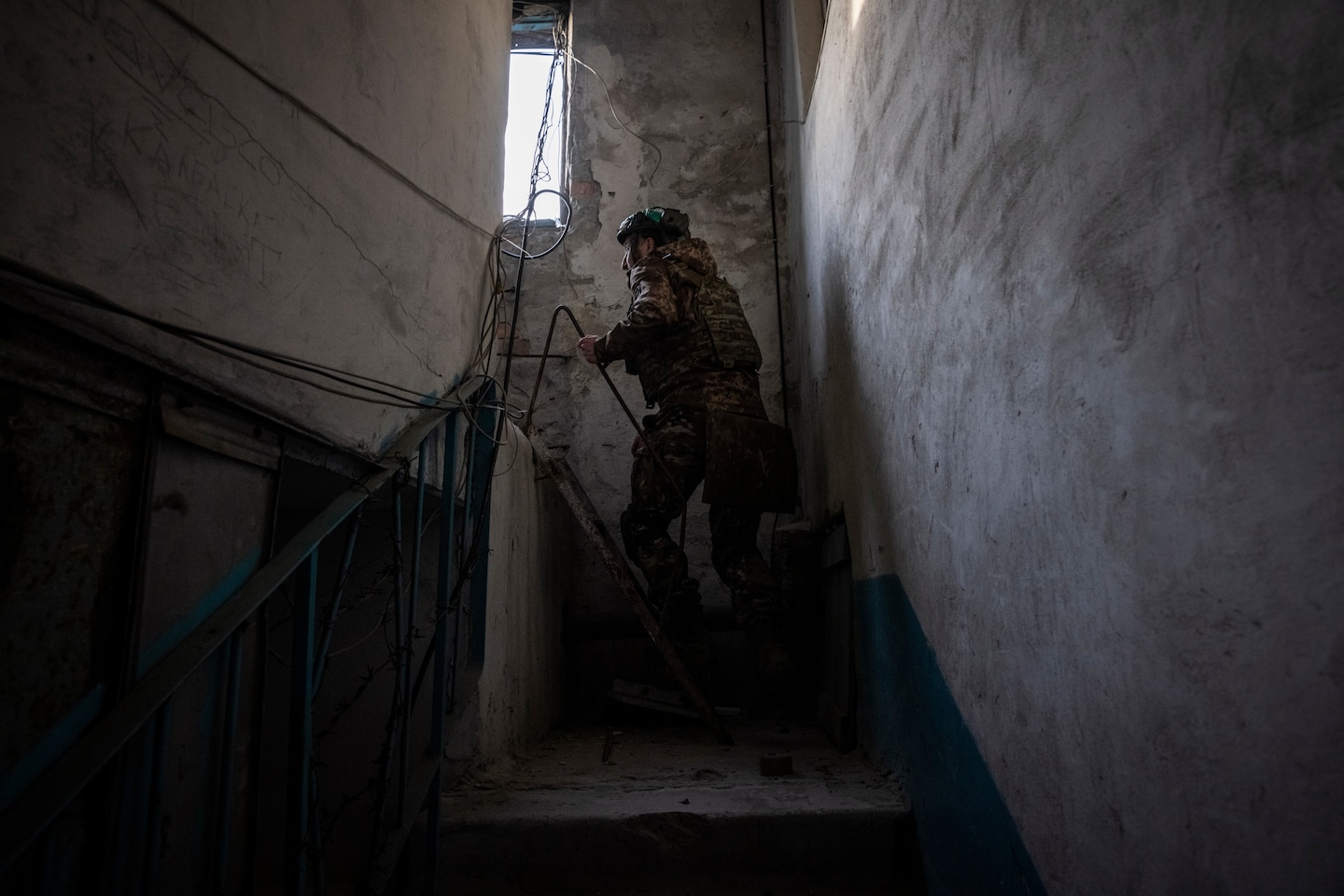 The Battle for Bakhmut: Ukraine vs Russia.