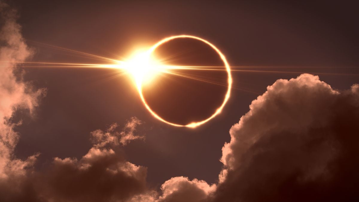 Featured image for "Unusual Phenomena: Solar Eclipse Surprises and Spectacles"