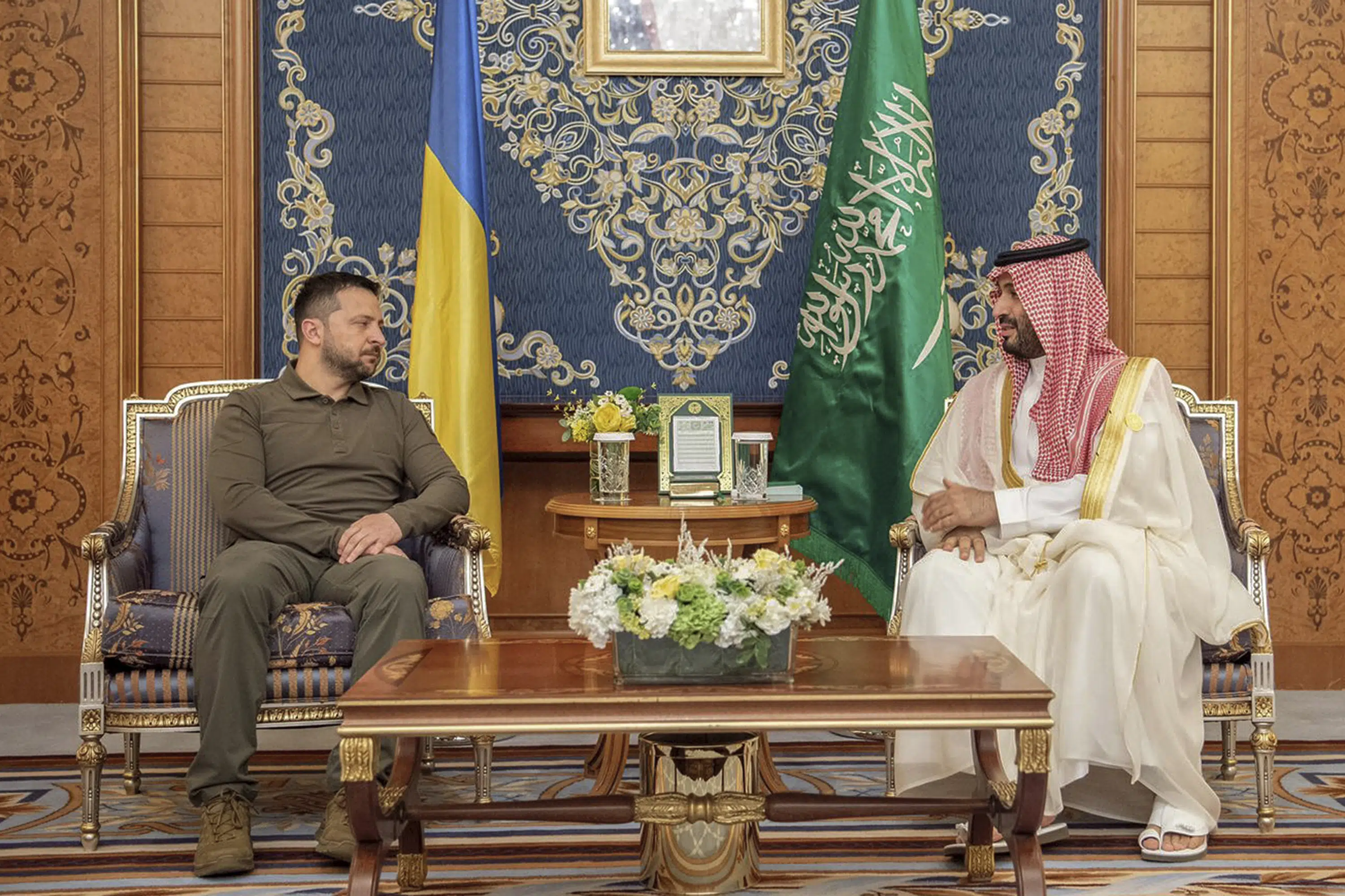 Zelensky's Diplomatic Tour Highlights Isolation of Putin and Seeks Arab League Support in War.