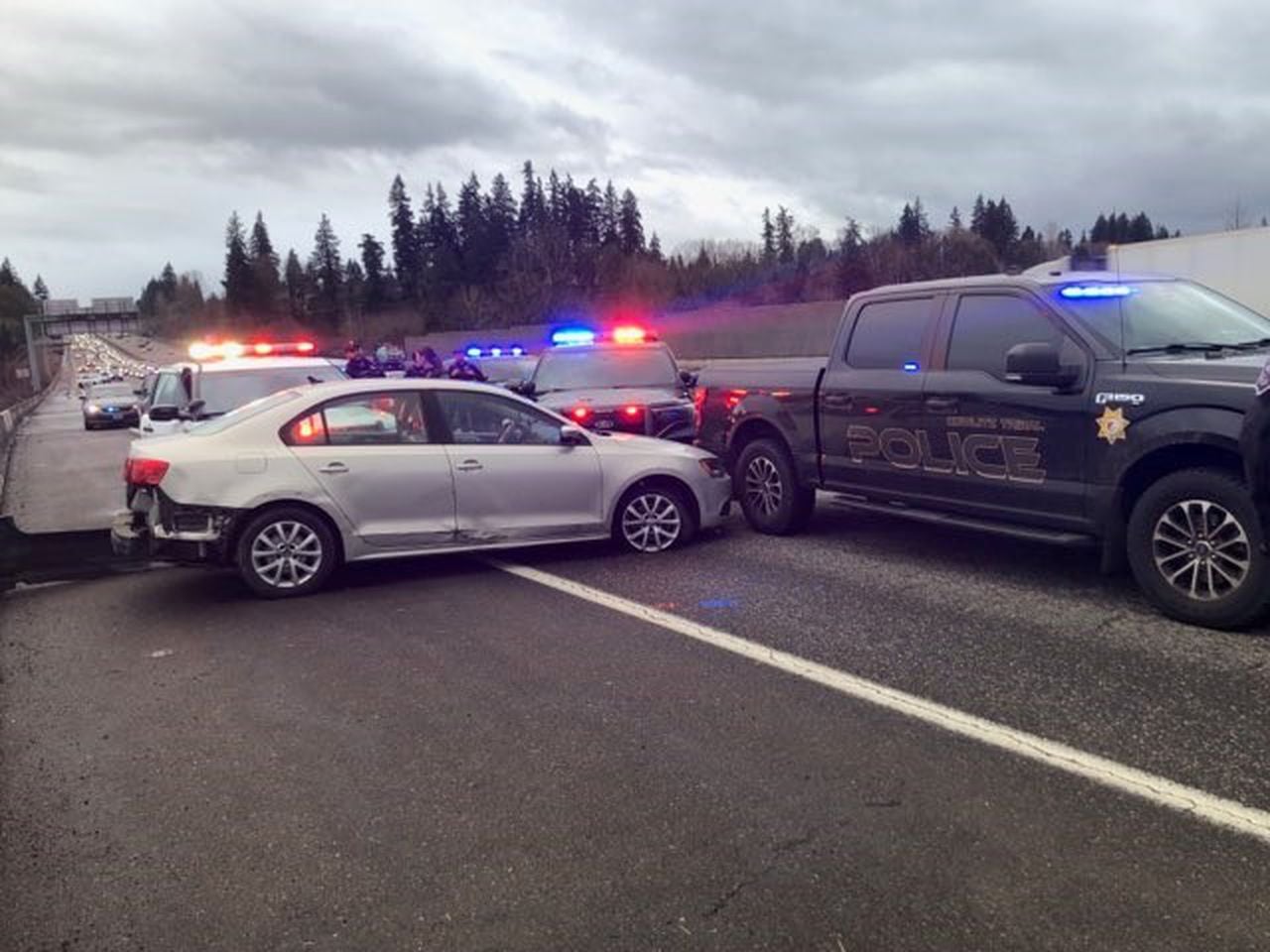 Woman Steals Car with 2 Kids Inside, Escapes to Vancouver
