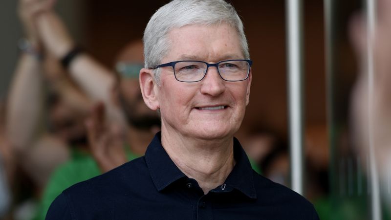 Apple makes its debut in India with first retail store opening in Mumbai.