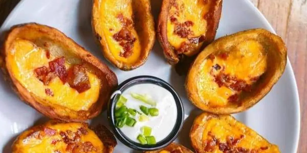 Featured image for TGI Fridays Closes Houston Outlets Amid Bankruptcy and Industry Struggles