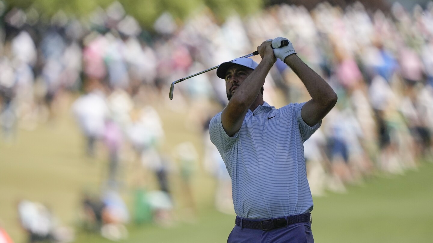 Featured image for "Tiger Woods Joins Three-Way Tie at Masters Weekend with More Forgiving Conditions"