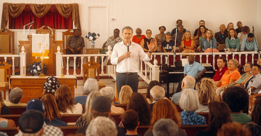 Featured image for Newsom's South Carolina Tour Sparks Presidential Speculation and Challenges