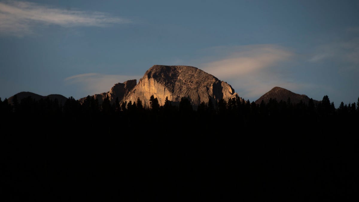 Featured image for Tragic Falls: Deaths and Injuries Plague National Parks