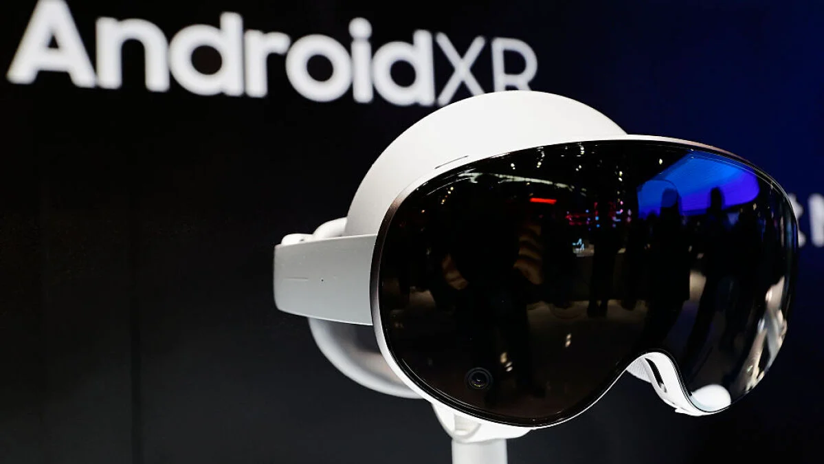 Featured image for Samsung's Project Moohan and Galaxy XR: A Comparative Look at Rumored Specs and Features